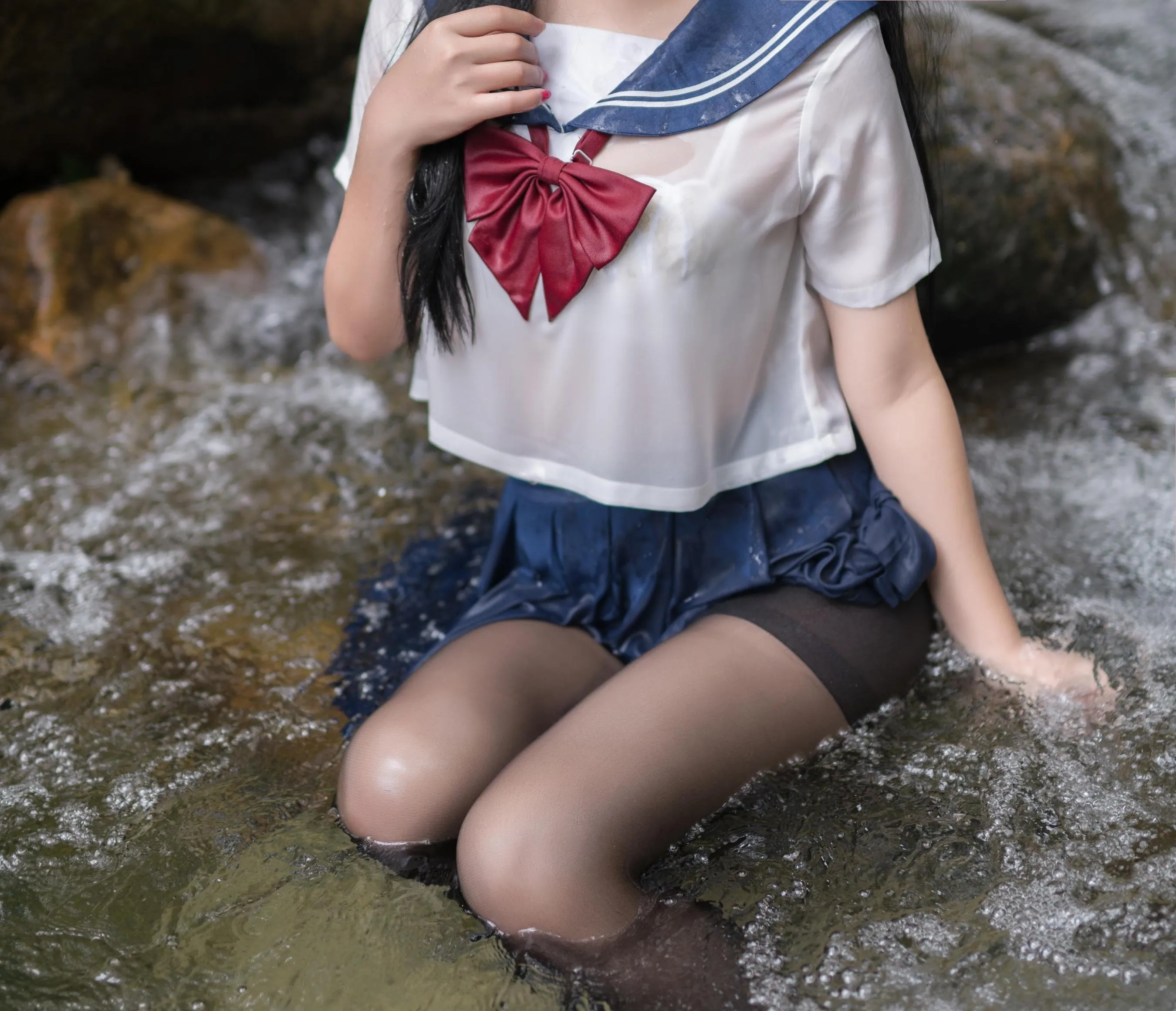 白烨 – NO.05 湿身JK-图片[24] [50P]插图3
